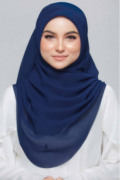Defect Suri Classic  l Dark Blue